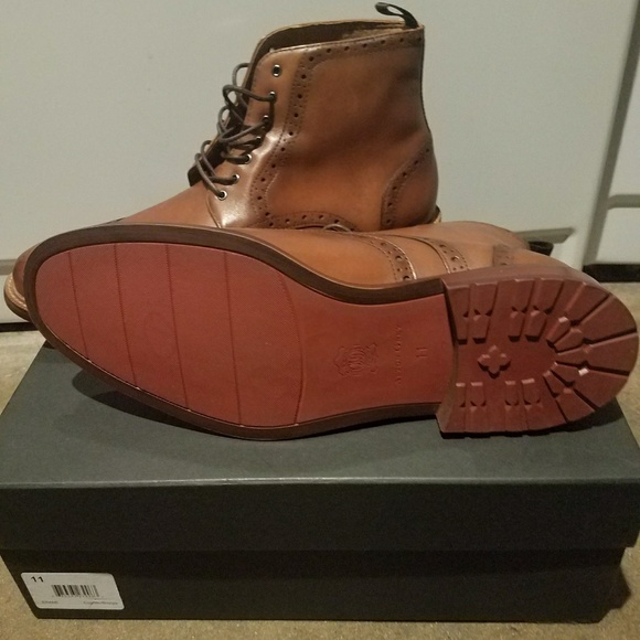 aston grey erane wingtip boot